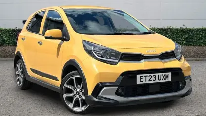 Used Kia Picanto X-Line 67 HP (49 kW) 2023 Yellow Hatchback