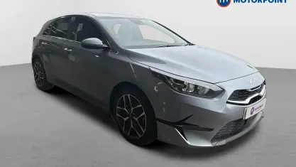 Used Kia Ceed 160 HP (117 kW) 2023 Silver Hatchback