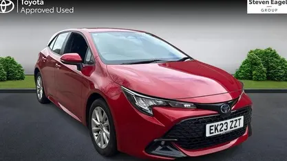 Used Toyota Corolla 140 HP (102 kW) 2026 Hatchback