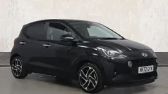 Black Used 2023 Hyundai i10 Premium Hatchback | £15,210 (Fair price)