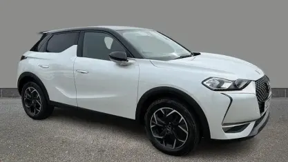 Used DS Automobiles DS3 Crossback Prestige 102 HP (75 kW) 2021 White SUV