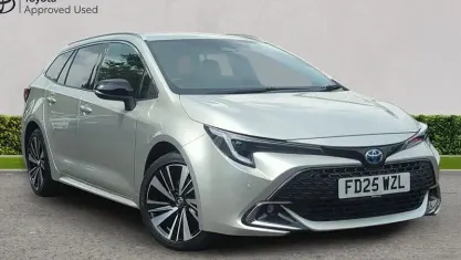 Used Toyota Corolla Design 140 HP (102 kW) 2025 Silver Estate