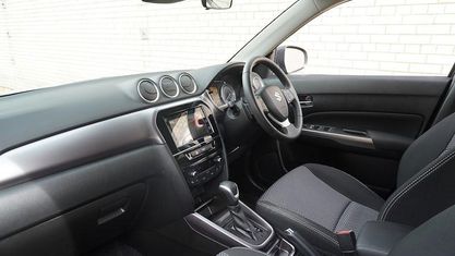 Usado Suzuki Vitara SZ-T 116 HP (85 kW) 2023 Verde SUV