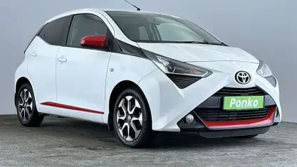 Used Toyota Aygo Trend 72 HP (52 kW) 2019 White Hatchback