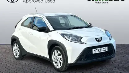 Used Toyota Aygo X PURE 72 HP (52 kW) 2025 SUV