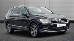 Black Used 2019 VW Tiguan Allspace SE SUV | £18,950 (Fair price)