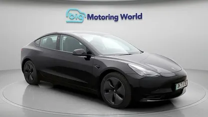 Used 2021 Tesla Model 3 Standard Range Sedan | £18,600 (Fair price)
