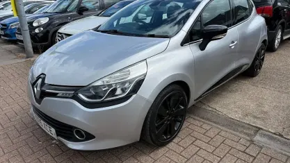 Gebraucht Renault Clio IV Dynamique 90 PS (66 kW) 2015 Silber Kleinwagen