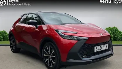 Begagnad Toyota C-HR Design 140 HK (102 kW) 2026 SUV