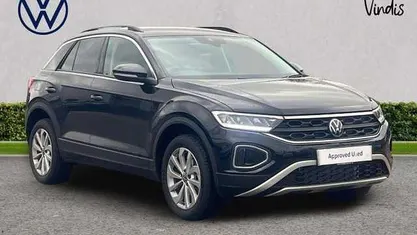 Used 2025 VW T-Roc Match SUV | £26,102 (Fair price)