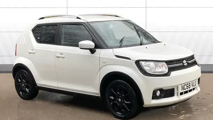 Used Suzuki Ignis SZ-T 90 HP (66 kW) 2019 White SUV