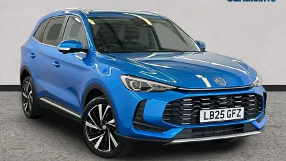 Käytetty MG ZS Trophy 196 HP (144 kW) 2024 Sininen Katumaasturi
