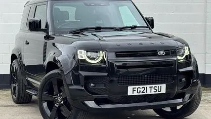 Used Land Rover Defender SE 200 HP (147 kW) 2021 SUV