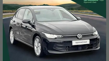 Used 2025 VW Golf VIII Match Hatchback | £26,109 (Fair price)