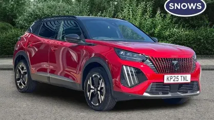 Käytetty Peugeot 2008 GT 137 HP (100 kW) 2025 Punainen Katumaasturi