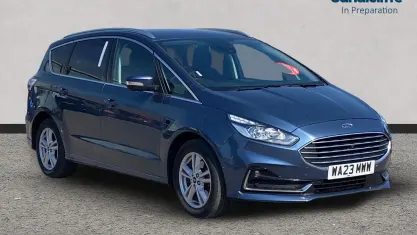 Usado Ford S-MAX Titanium 190 HP (139 kW) 2022 Azul Monovolume