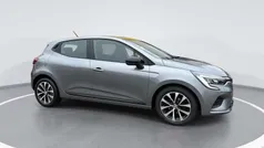 Shadow grey Used 2022 Renault Clio V Evolution Hatchback | £13,699 (Fair price)