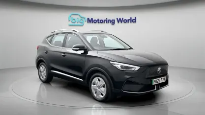 Usado MG ZS Trophy Connect 114 kW (156 HP) 2022 Preto SUV