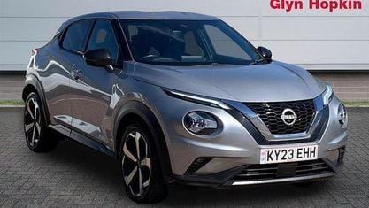 Używany Nissan Juke Tekna 114 KM (83 kW) 2023 Srebrny SUV