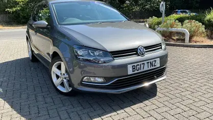 Used VW Polo SEL 110 HP (80 kW) 2017 Grey Hatchback