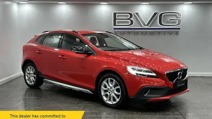 Used 2018 Volvo V40 Hatchback | £8,494 (Fair price)