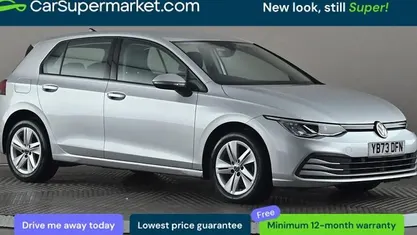 Used VW Golf VIII Life 131 HP (96 kW) 2023 Silver Hatchback