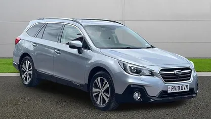 Usado Subaru Outback Premium 175 HP (128 kW) 2020 Carrinha