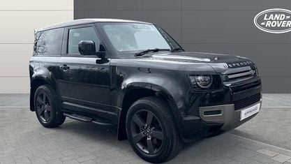 Używany Land Rover Defender SE Dynamic 300 KM (220 kW) 2023 SUV