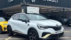 Metallic arctic white Used 2022 Renault Captur Engineered SUV | £18,762 (Fair price)