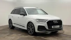 Glacier white Used 2021 Audi Q7 Black Edition SUV | £37,949 (Fair price)