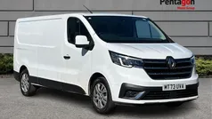 White Used 2022 Renault Trafic Van | £22,790 (Fair price)