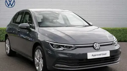 Used VW Golf VIII Style 131 HP (96 kW) 2023 Grey Hatchback