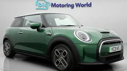 Used Mini Cooper Level 2 135 kW (184 HP) 2021 Green Hatchback