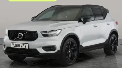 Begagnad Volvo XC40 R-Design Pro 190 HK (139 kW) 2019 Silver SUV
