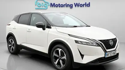 Używany Nissan Qashqai N-Connecta 140 KM (102 kW) 2023 Biały SUV