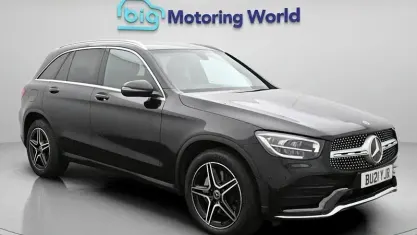 Begagnad Mercedes GLC220 AMG line 194 HK (142 kW) 2021 Svart Kombi