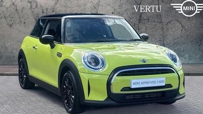 Używany Mini Cooper Classic 136 KM (100 kW) 2023 Żółty Hatchback