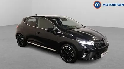 Used Renault Clio V Techno 143 HP (105 kW) 2025 Hatchback