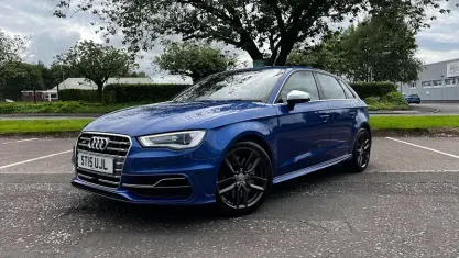 Used Audi S3 Sportback Performance 300 HP (220 kW) 2015 Blue Hatchback