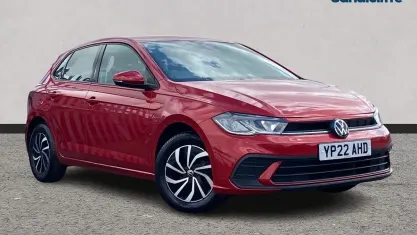 Used VW Polo Life 95 HP (69 kW) 2026 Red Hatchback