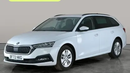 Begagnad Skoda Octavia SE Technology 110 HK (80 kW) 2022 Vit Kombi