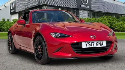 Used Mazda MX5 Inclusive 160 HP (117 kW) 2017 Red Cabriolet