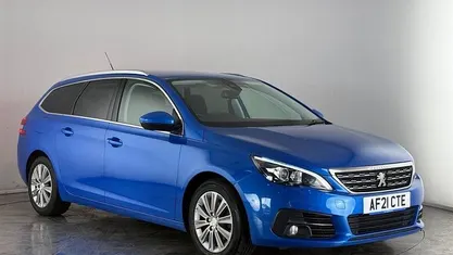 Used Peugeot 308 SW Allure 131 HP (96 kW) 2021 Estate