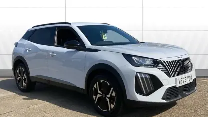 Used Peugeot 2008 Allure 131 HP (96 kW) 2024 White SUV