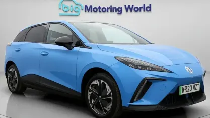 Used MG MG4 EV Trophy 150 kW (204 HP) 2023 Blue Hatchback