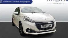 Used 2019 Peugeot 208 Hatchback | £9,181 (Fair price)