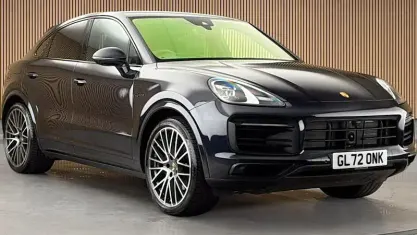 Used Porsche Cayenne Platinum Edition 462 HP (339 kW) 2022 Blue SUV