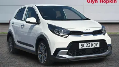 Used Kia Picanto X-Line 67 HP (49 kW) 2023 White Hatchback