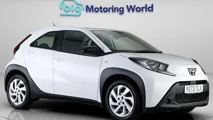 Used Toyota Aygo X PURE 72 HP (52 kW) 2025 SUV