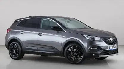 Used Vauxhall Grandland X SRi 131 HP (96 kW) 2021 Grey SUV
